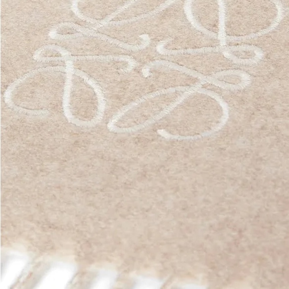 Loewe Beige and Cream Scarf - Picture 6 of 10